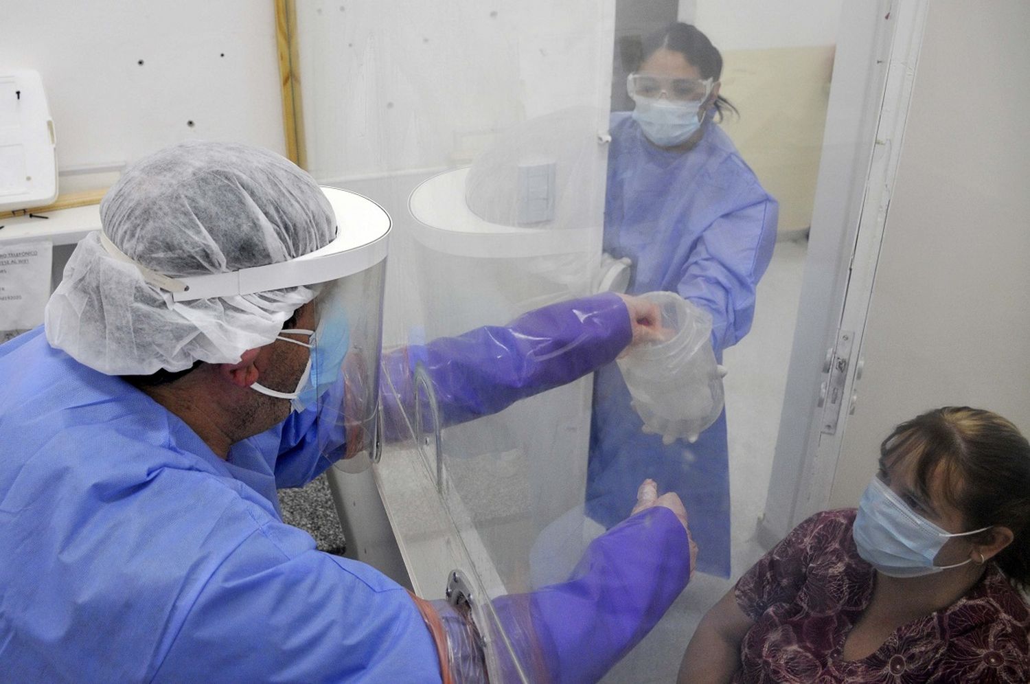 Confirmaron 40 muertes y 4.231 nuevos contagios durante las últimas 24 horas