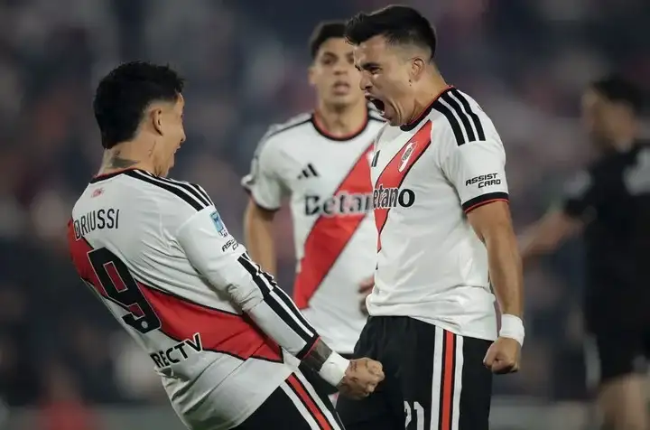 River va por un triunfo clave ante Sarmiento: hora, TV y probables equipos