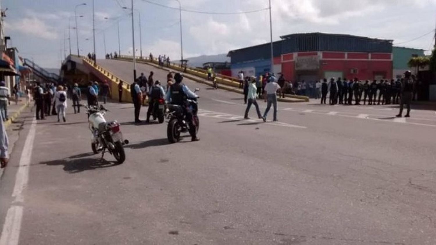 Obispo de San Felipe: «El régimen comete crímenes de lesa humanidad en YARACUY