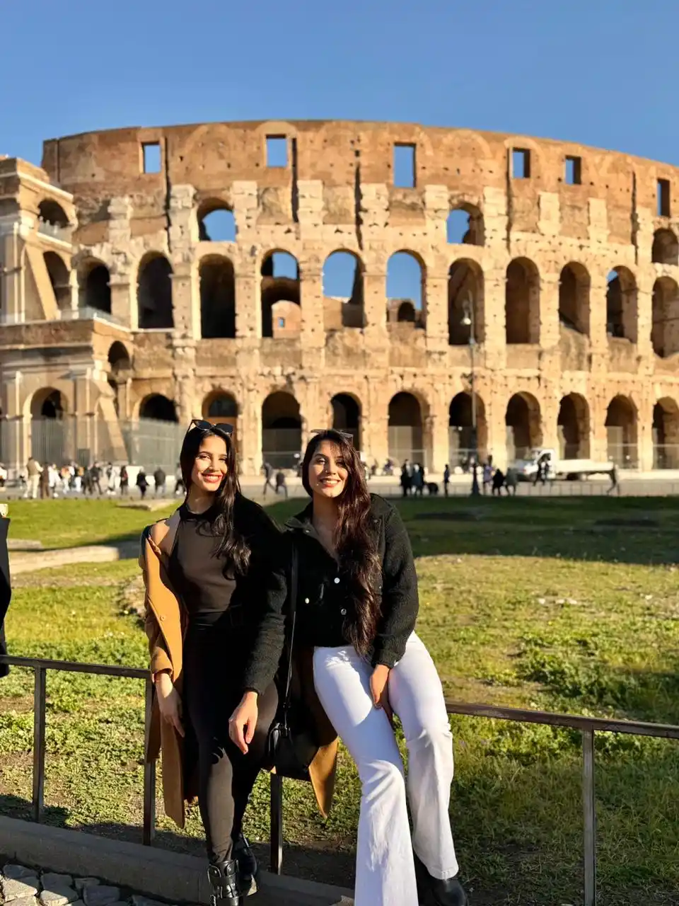 rafaelinas en italia lara y dalma