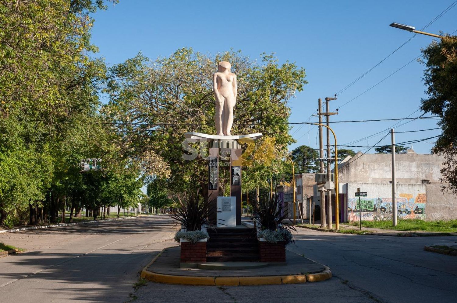 Aberrante: 18 años de prisión a una mujer por abusar sexualmente de sus hijos en Firmat