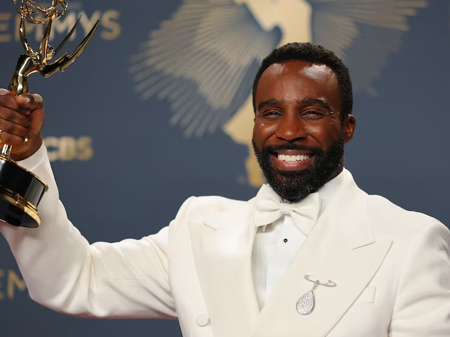 Tramell Tillman hizo historia en los Emmy como el primer actor negro en ganar en su categoría