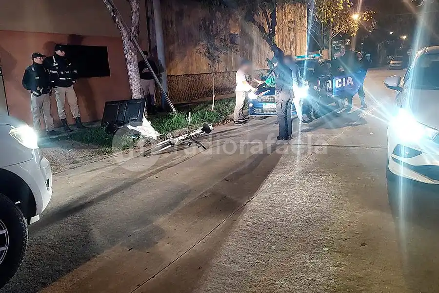 Capturaron a delincuentes con tres costosísimos televisores robados: uno era de 50'