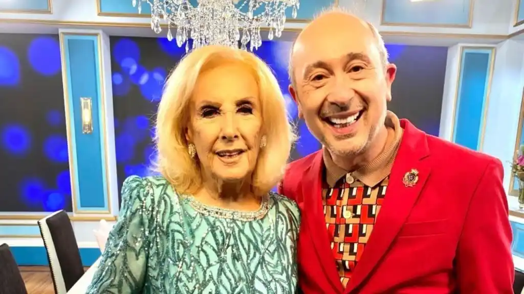 Cosano tiene COVID-19 y preocupa el contacto estrecho con Mirtha Legrand