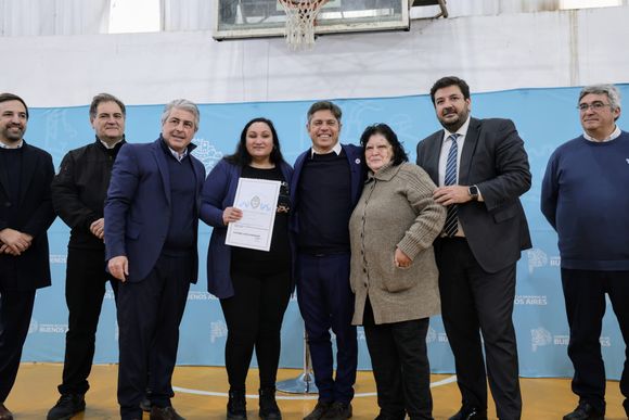 Kicillof en Pergamino: "La motosierra no va a cruzar la General Paz"