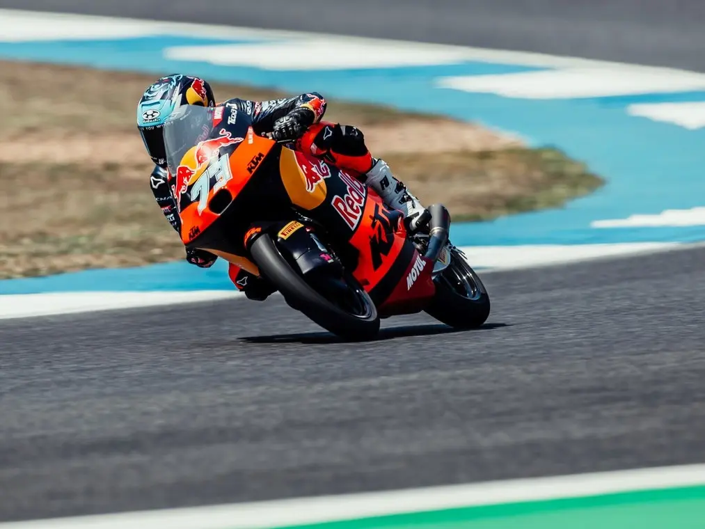 Valentín Perrone abandonó en su debut en el GP de Tailandia.Foto:@Tech3