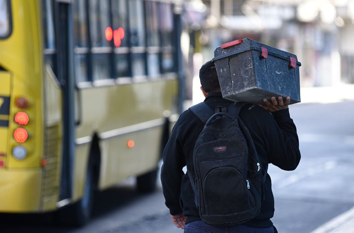 Sin acuerdo con los choferes, el paro se extiende hasta este viernes