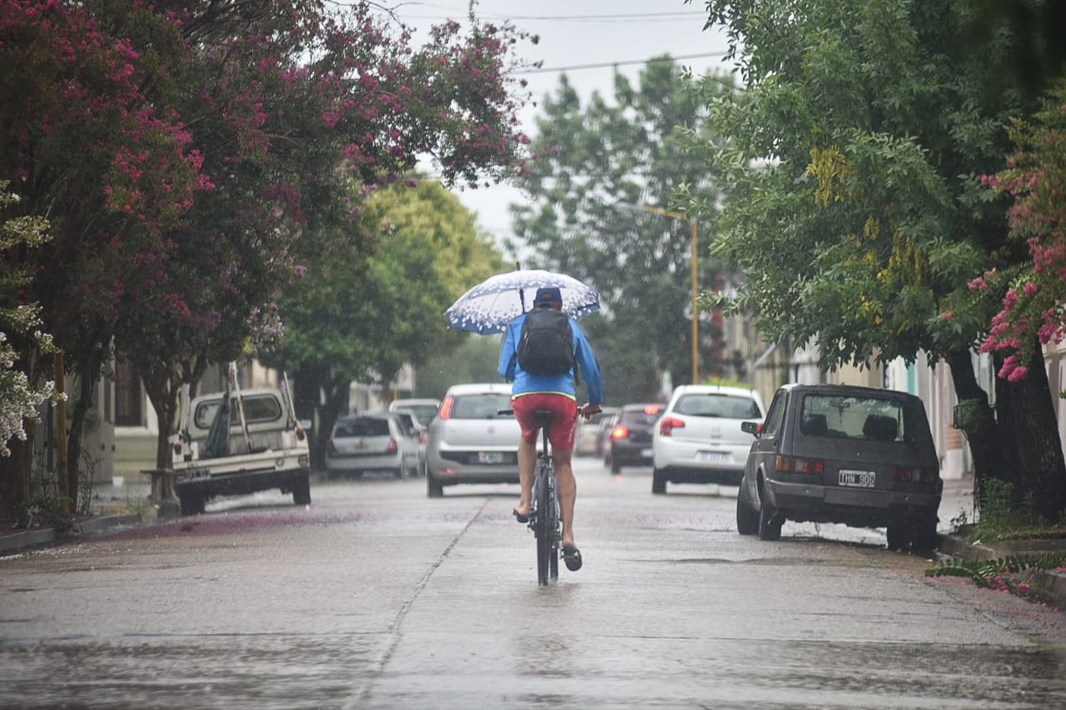 Diluvia en Gualeguaychú: ¿Hasta cuándo se extiende la tormenta?