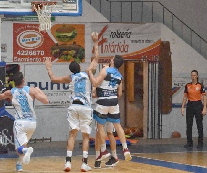 Ferro recibe a Regatas sin público