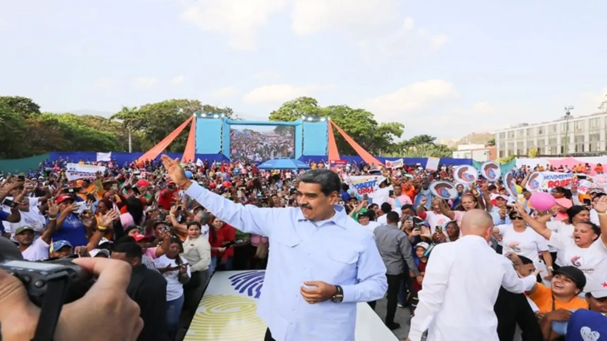 ¡ACUSÓ A «LOS APELLIDOS»! Nicolás Maduro llamó a estar alerta porque «se vienen guarimbas»
