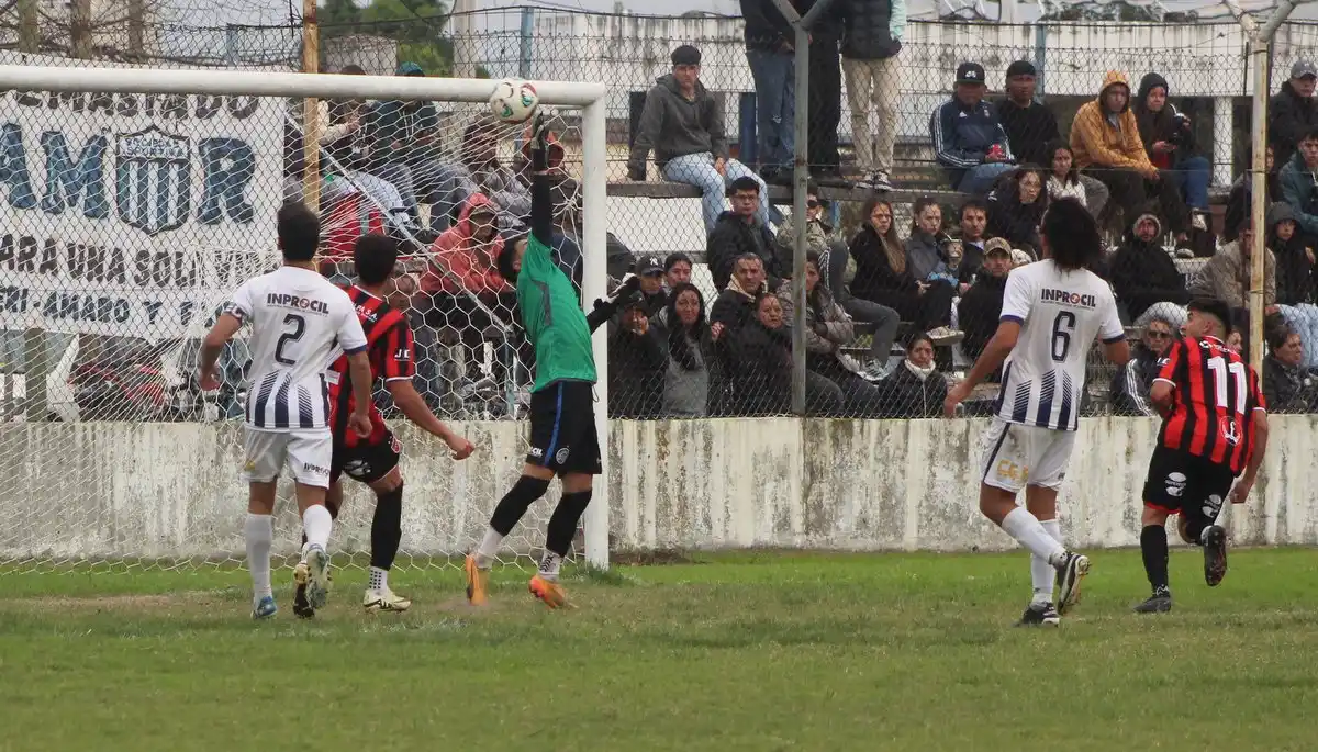 Torneo Oficial 2025 Gualeguay Central se adueñó del clásico