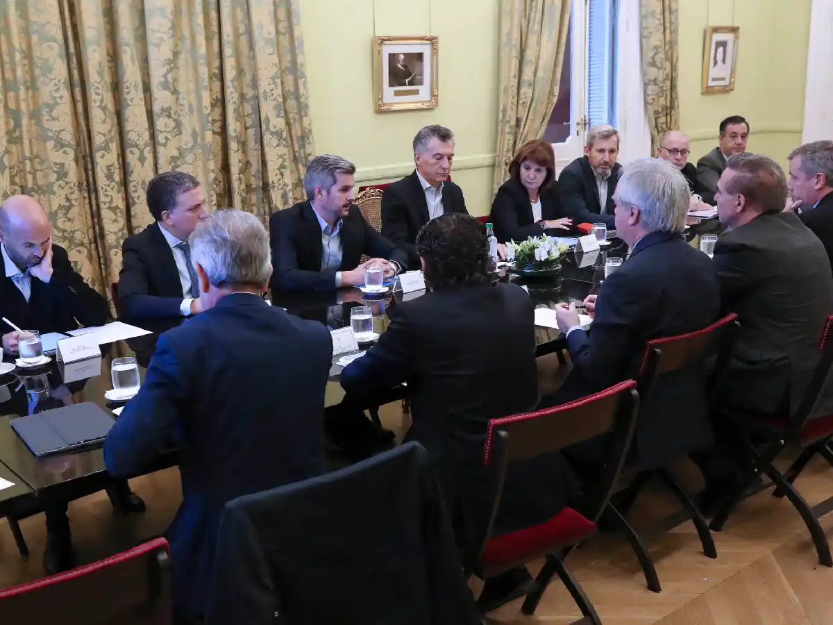 Los ministros de Macri le dieron la bienvenida a Pichetto y le explicaron detalles de la gestión