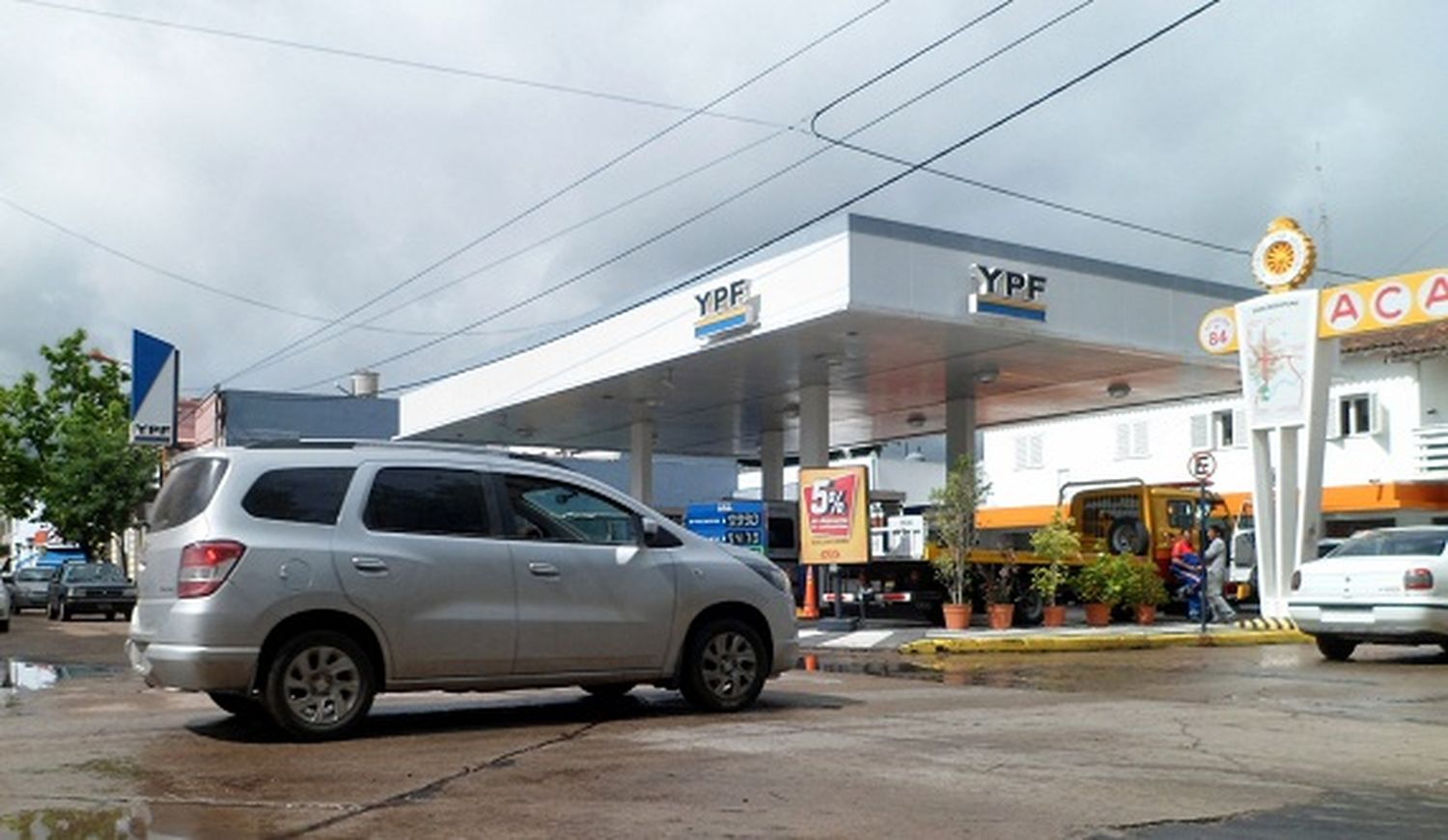 Estaciones de servicio de la ciudad permanecerán cerradas en las fiestas