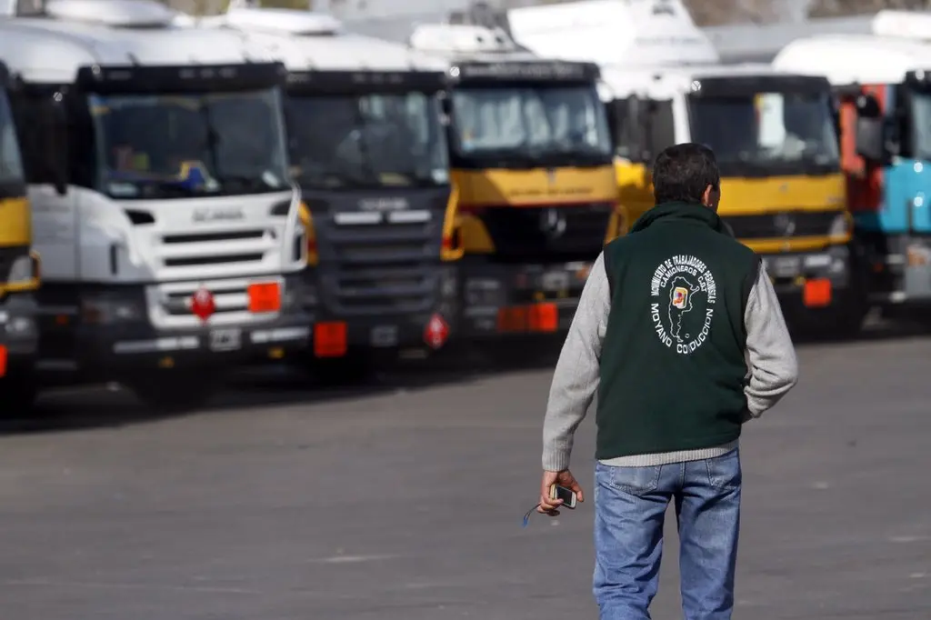 Camioneros ratificó el paro en distribución de Coca Cola pese a la conciliación obligatoria