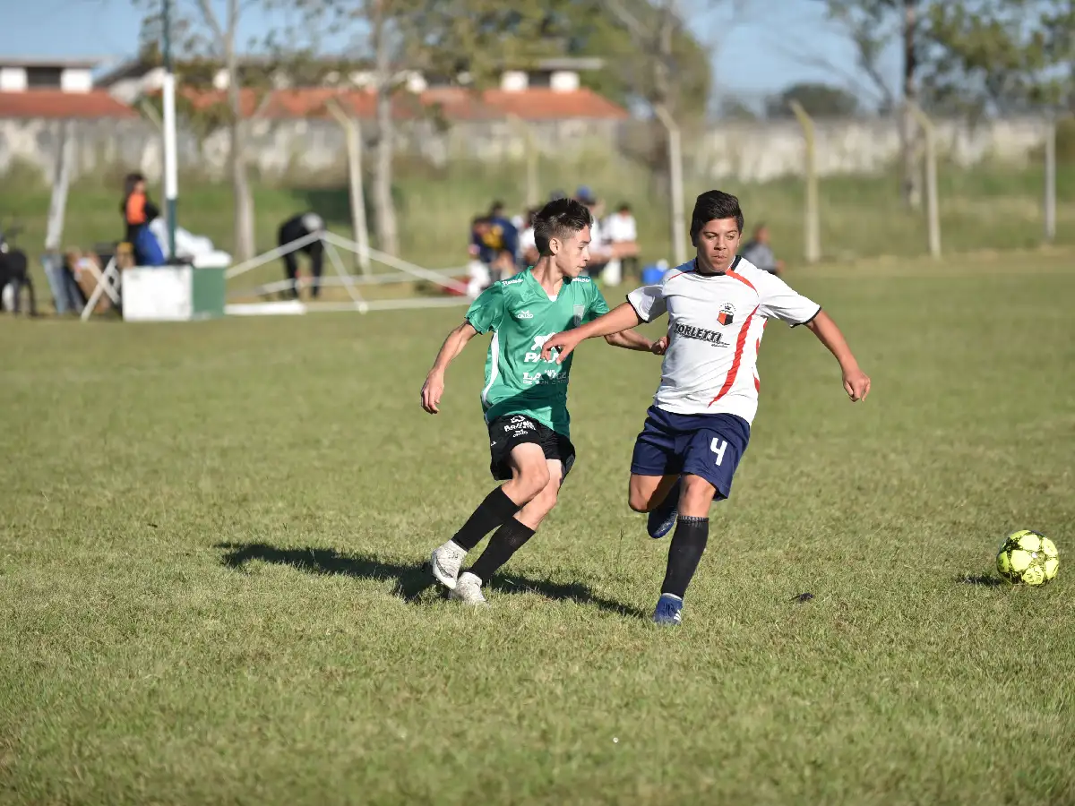 Hubo acción en la Liga Juvenil