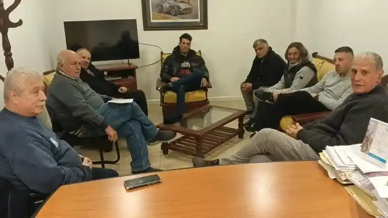 Una reunión productiva en la sede de la Federación Mar y Sierras.