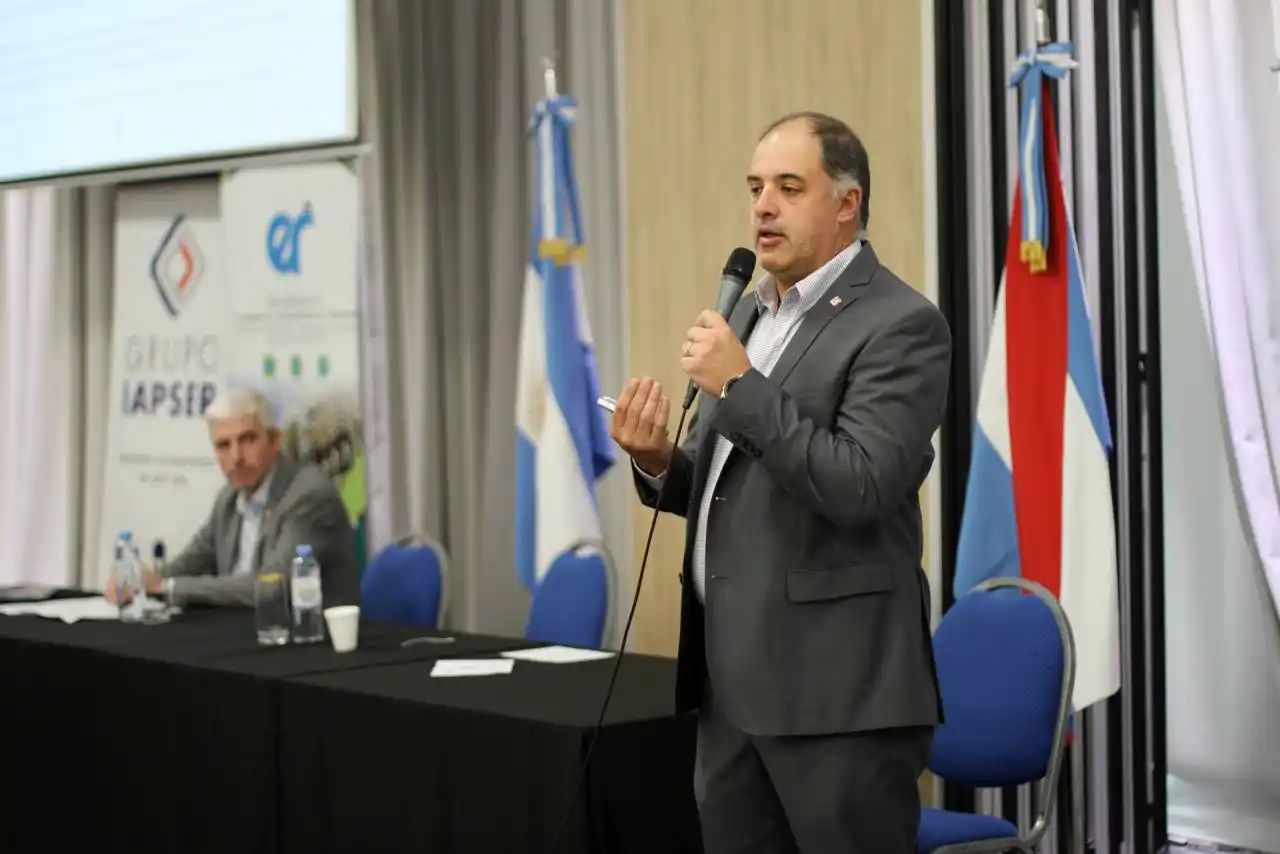 Capacitación sobre los procedimientos para presentación de ofertas en la ejecución de obra pública