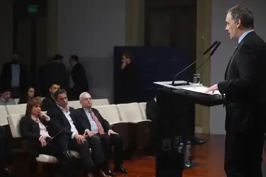 Manuel Adorni anunció las reformas en un anuncio sin preguntas a la prensa