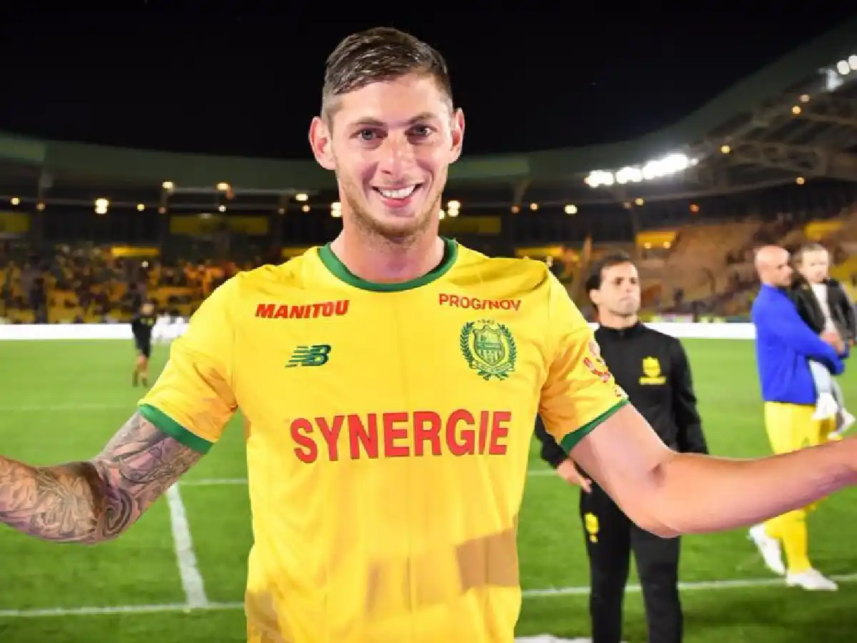 Desapareció el avión en que viajaba el futbolista ex Crecer Emiliano Sala
