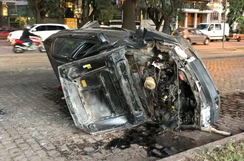Impresionante vuelco en la zona centro