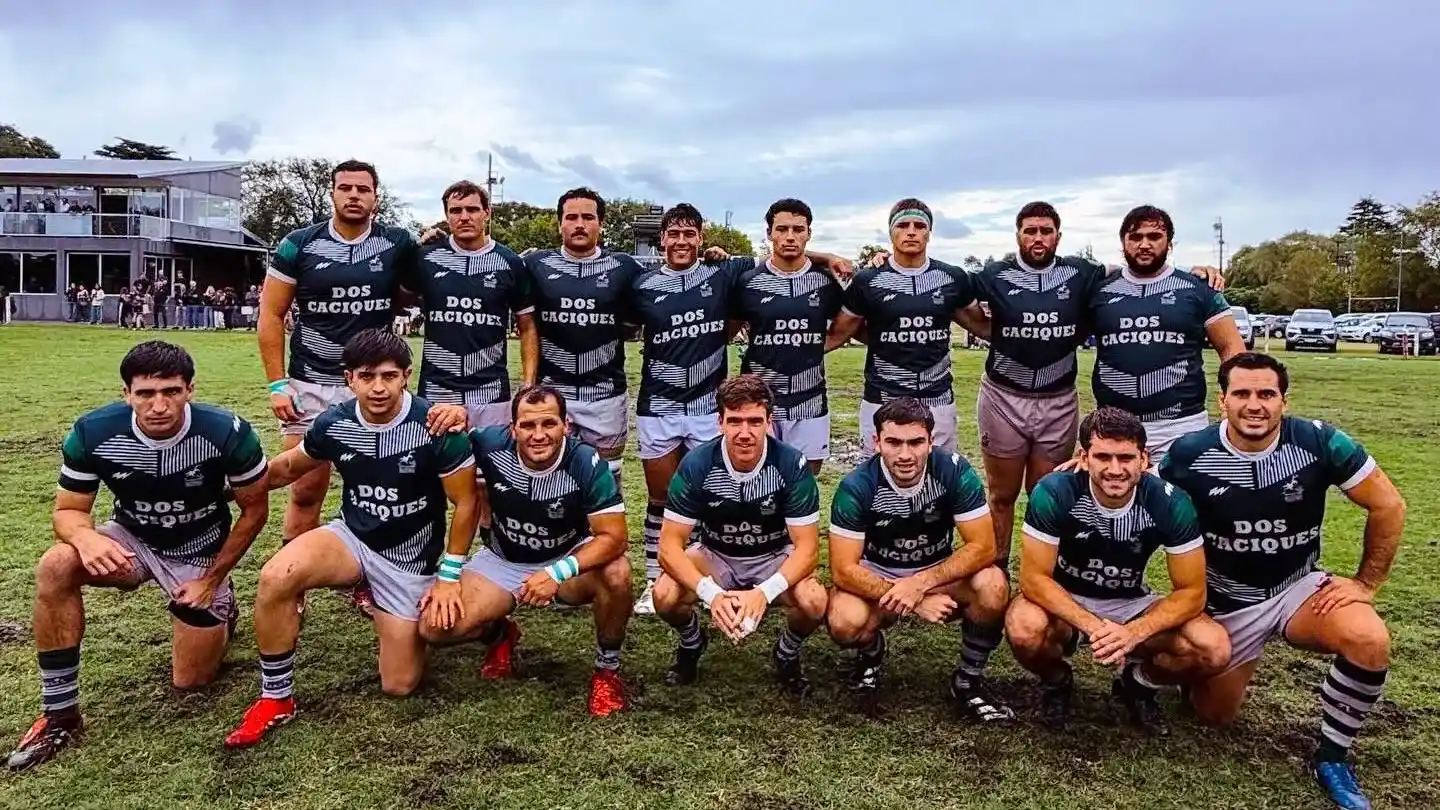 Los Cardos juega en Sierra de los Padres.