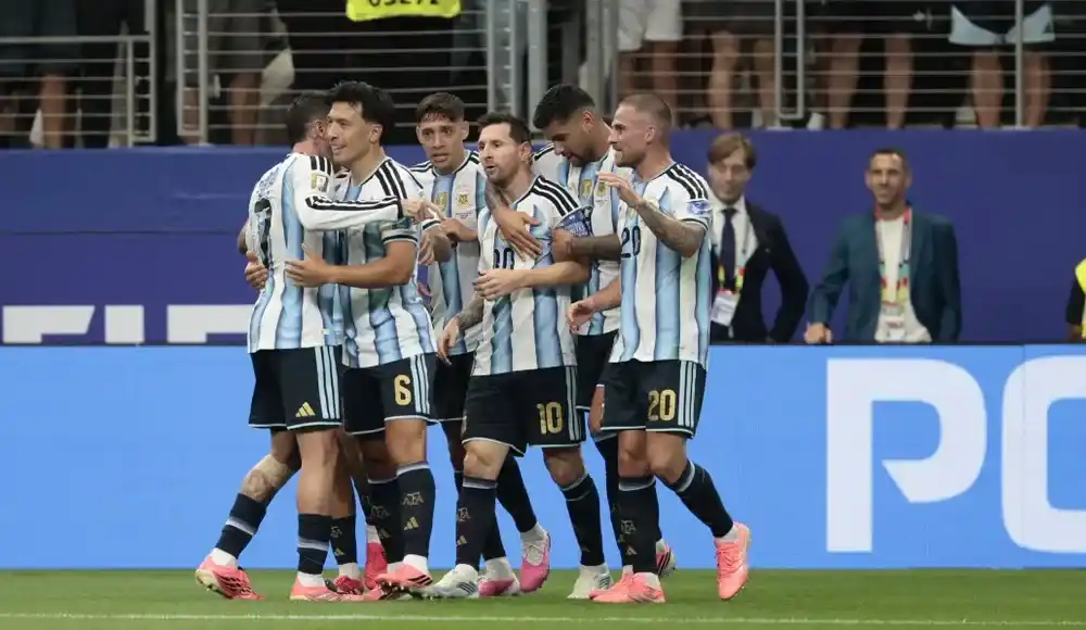 Argentina le ganó 2 a 0 a Austria y pasó de ronda