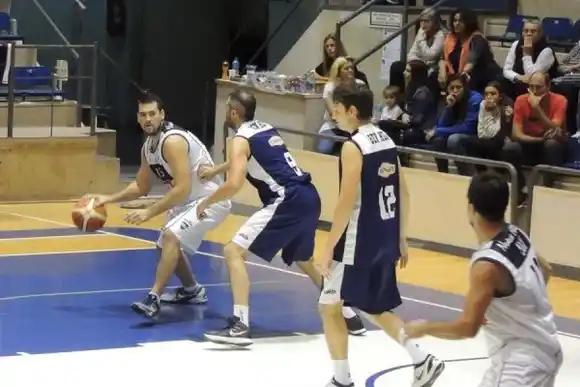 Quilmes se adelantó en la serie por la Copa de Plata de la ARB