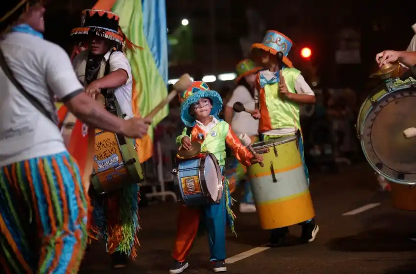 Este domingo y lunes Mar del Plata realiza el gran Corso Central en Plaza España
