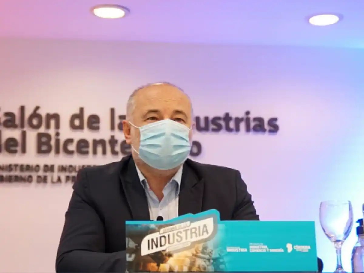 Crean un consejo para la  industria con participación del sector público y privado