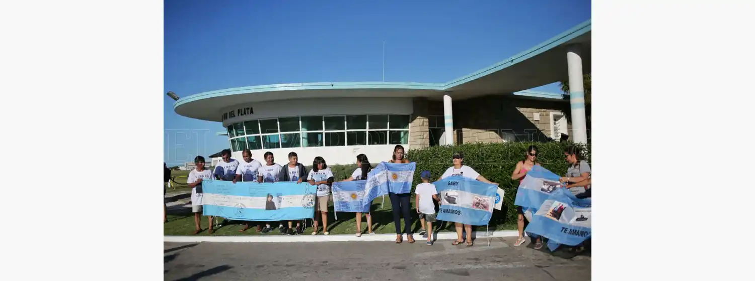 ARA San Juan: Familiares volvieron a reclamar a la Armada