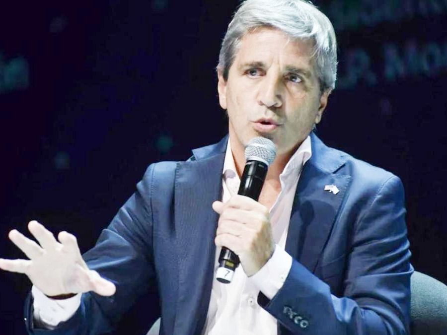 Luis Caputo: “El Fondo Monetario  no pide una devaluación”