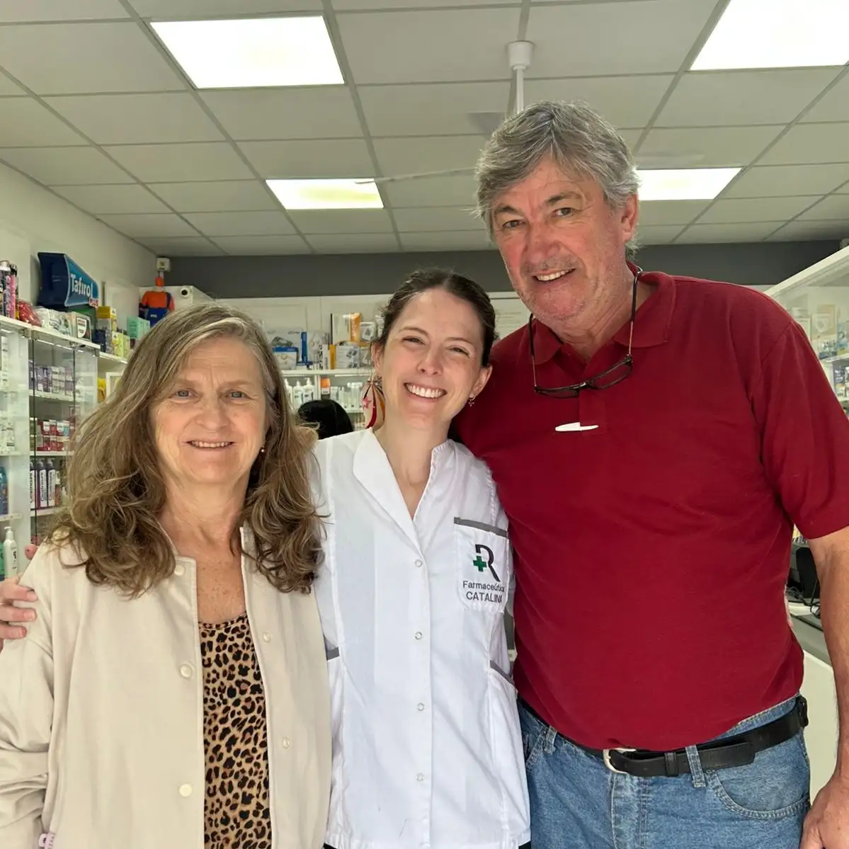 Farmacia Recalde 2 celebró su quinto aniversario al servicio de la zona suroeste