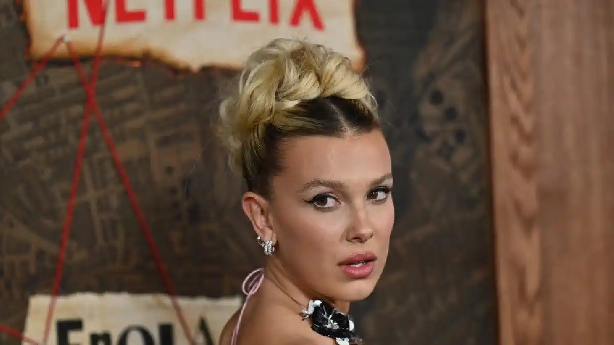 Millie Bobby Brown da el siguiente paso con el hijo de este famoso cantante