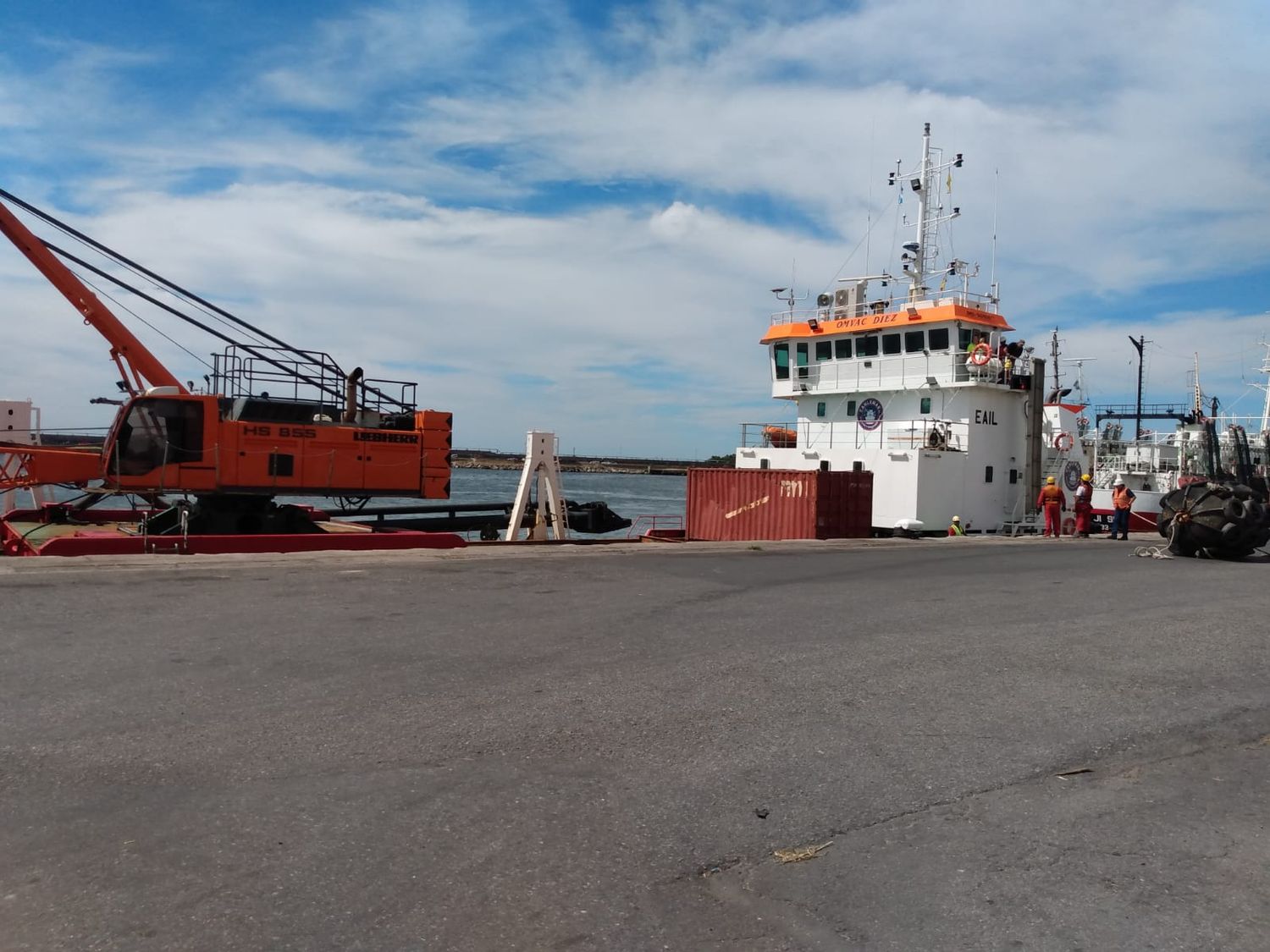 Una draga española realizará trabajos de remoción de sedimentos en los accesos portuarios de Mar del Plata