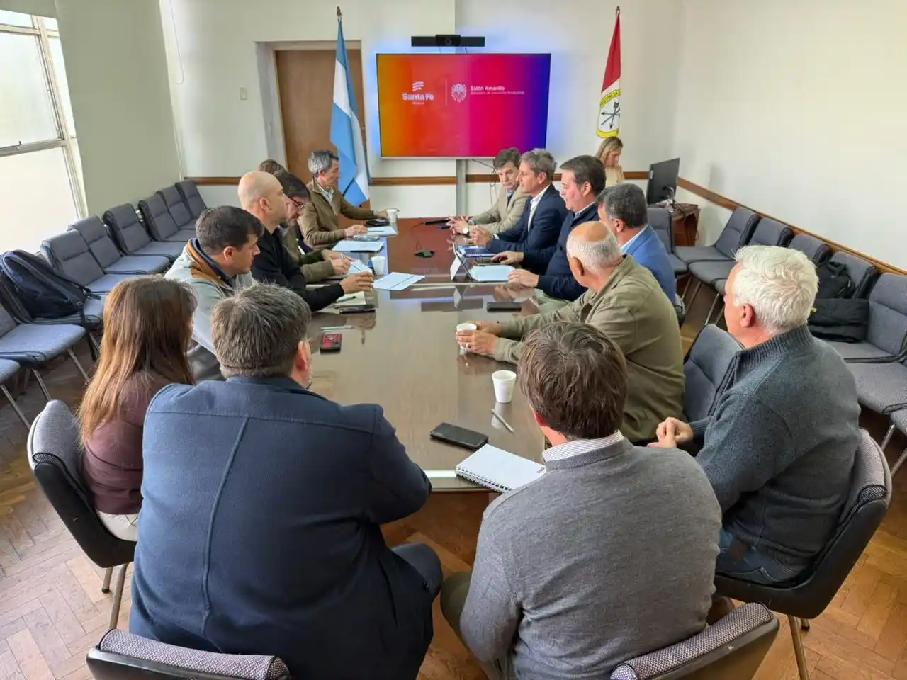 La Comisión de Emergencia Agropecuaria recomendó declarar la emergencia en 16 distritos santafesinos por las inundaciones