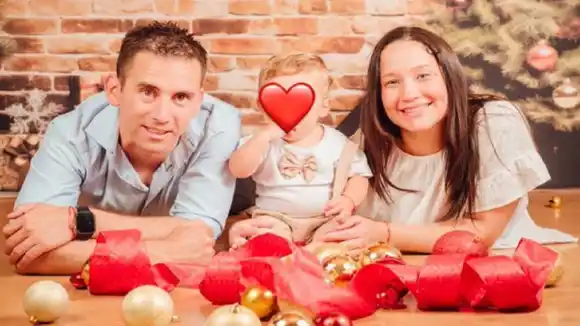 ¡»ESTAMOS DESESPERADOS»! ESPOSA del gendarme argentino acude a KARIM KHAN: pide ayuda a la CPI