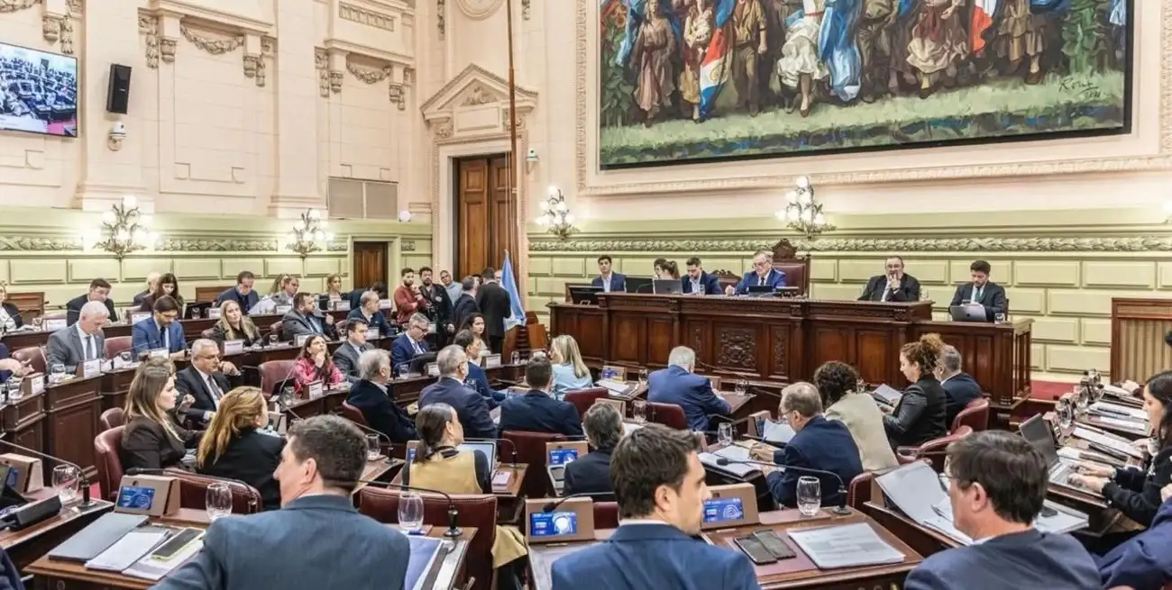 La Convención aprobó la reelección y otras facultades para el gobernador santafesino.