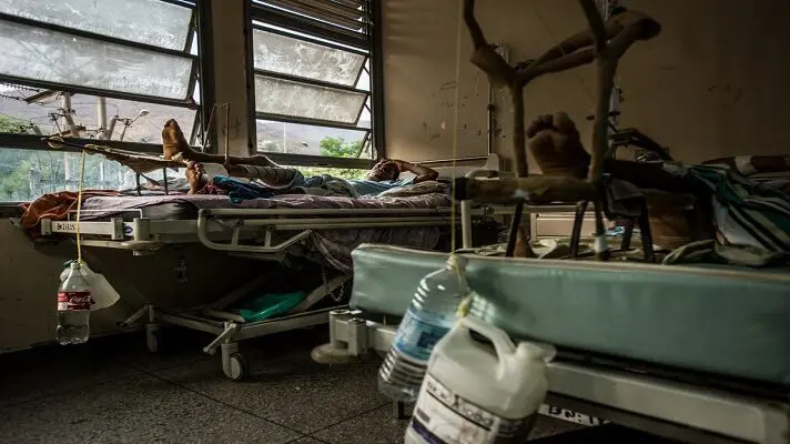 ¡COLAPSO DE LA SALUD también es un crimen de lesa humanidad! Piden a Karim Khan que visite los hospitales