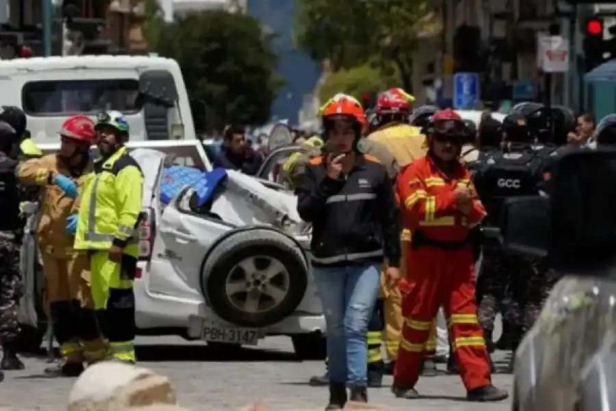 Ecuador: un sismo de 6,8 dejó un total de 12 muertos