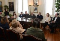 Lunghi oficializó otra rotación en el Gabinete y despegó a sus colaboradores de “la casta”