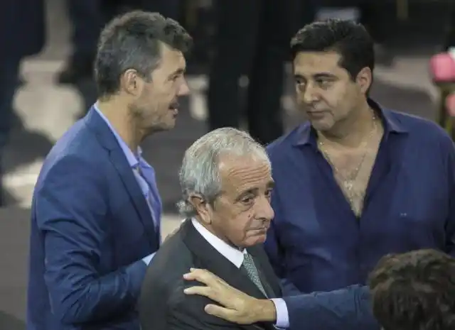 De a poco, en la AFA vuelve a respirarse política

