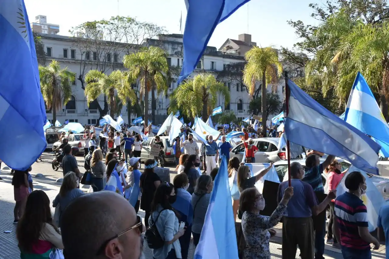 12O: nuevo “banderazo” contra el Gobierno Nacional en Santa Fe y distintos puntos del país