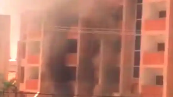 DOS PERSONAS HERIDAS: presunta bombona de gas doméstico causó gran explosión en edificio en Margarita (VIDEO)
