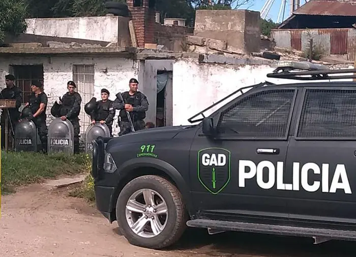 Lo detuvieron con cocaína y lo investigan por posible comercio