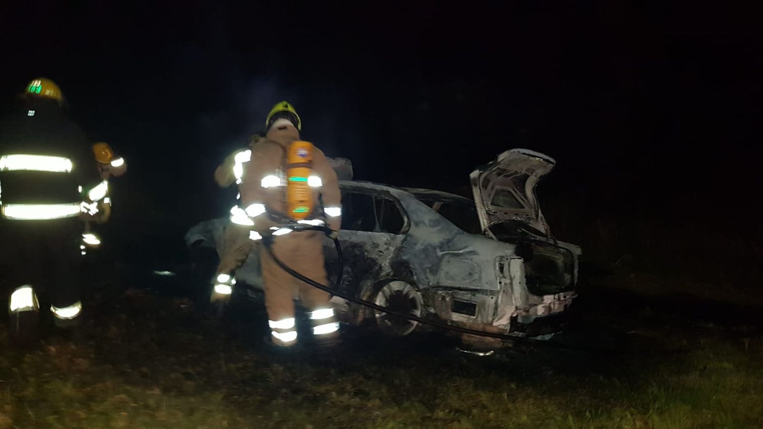 Incendio de vehículo en la Ruta Provincial N° 11