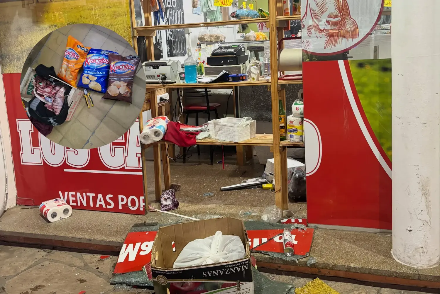 Los delincuentes rompieron la vidriera y sustrajeron mercadería.