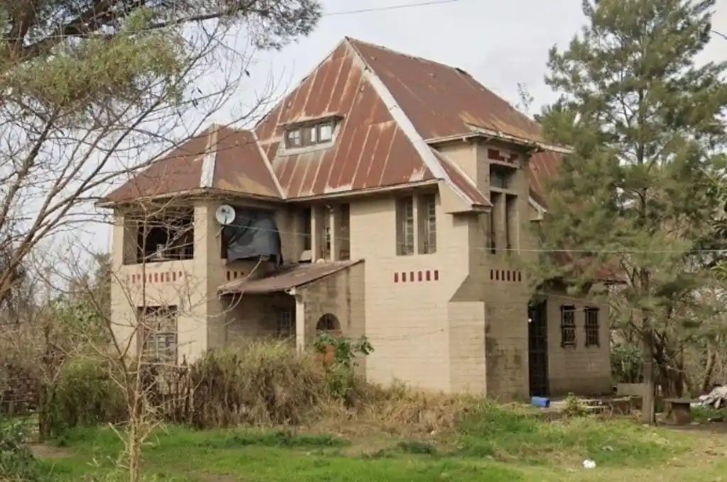 Se incendió una tradicional casona de la zona sur en Rosario