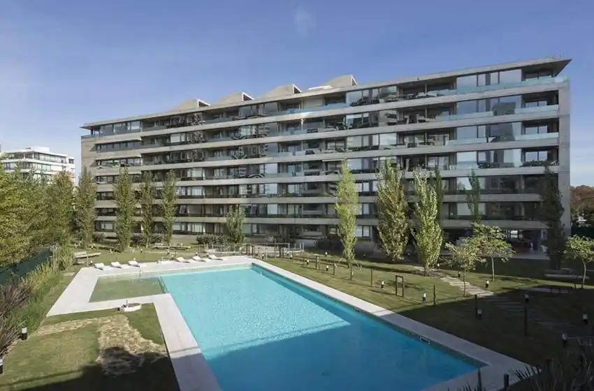 Una veintena de balinazos sembró el terror en los Condominios del Alto