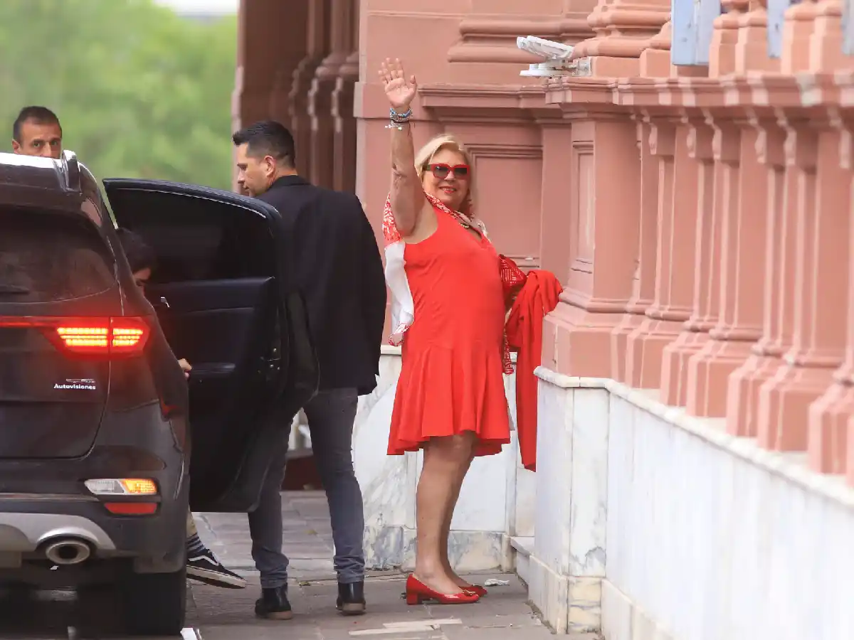 Carrió anunció que se retira de la política
