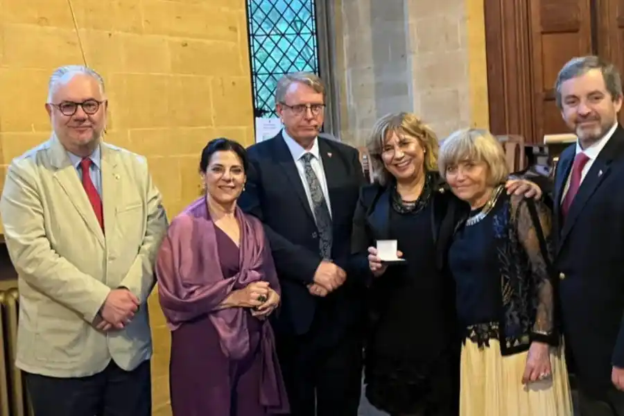 Santa Fe fue premiada por la Universidad de Oxford por su gestión de la salud en pandemia